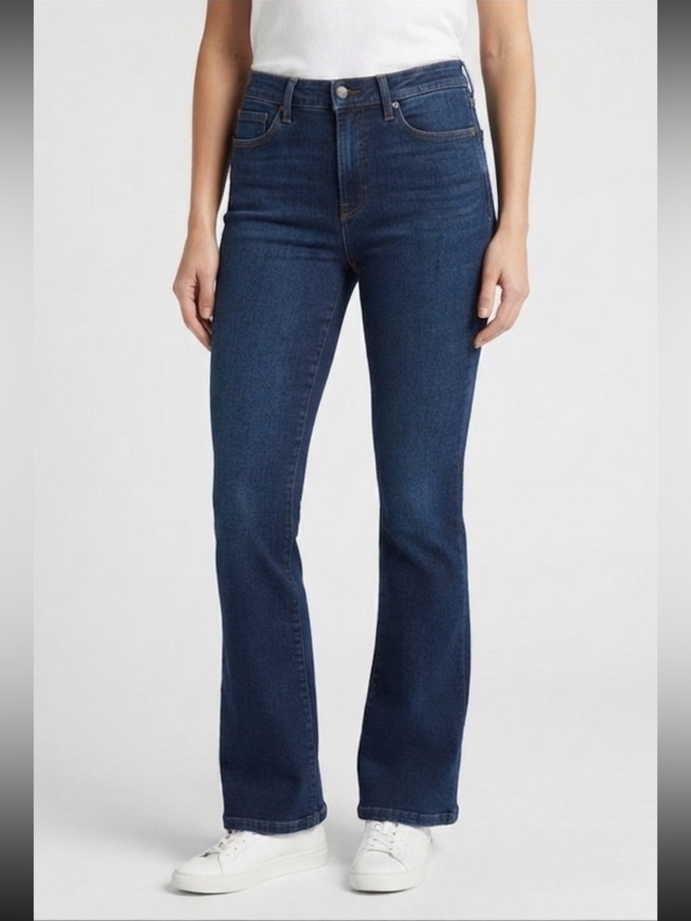 Sofia Jeans Dark Blue Women’s Jeans -Melissa Flared Leg Size 12